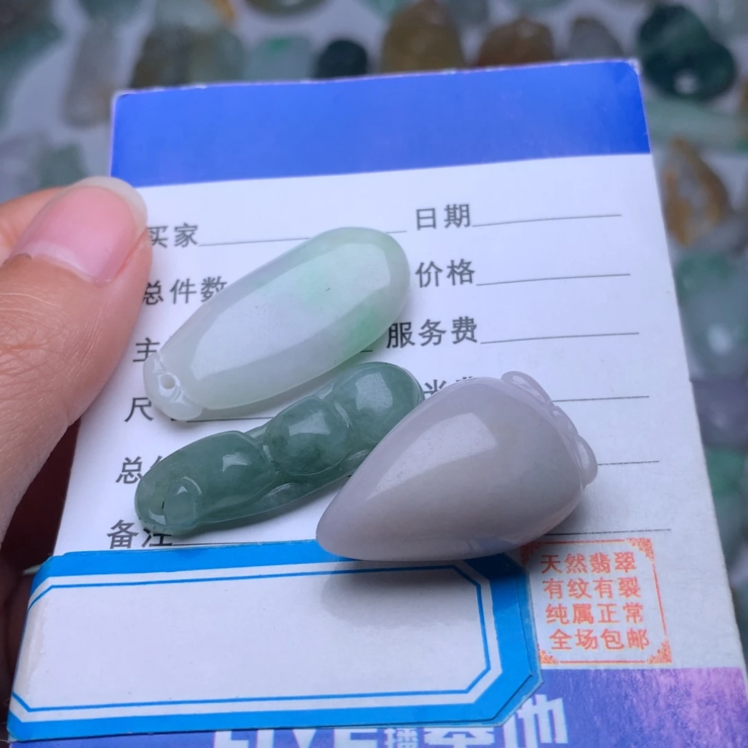 翡翠颈饰未镶嵌三件