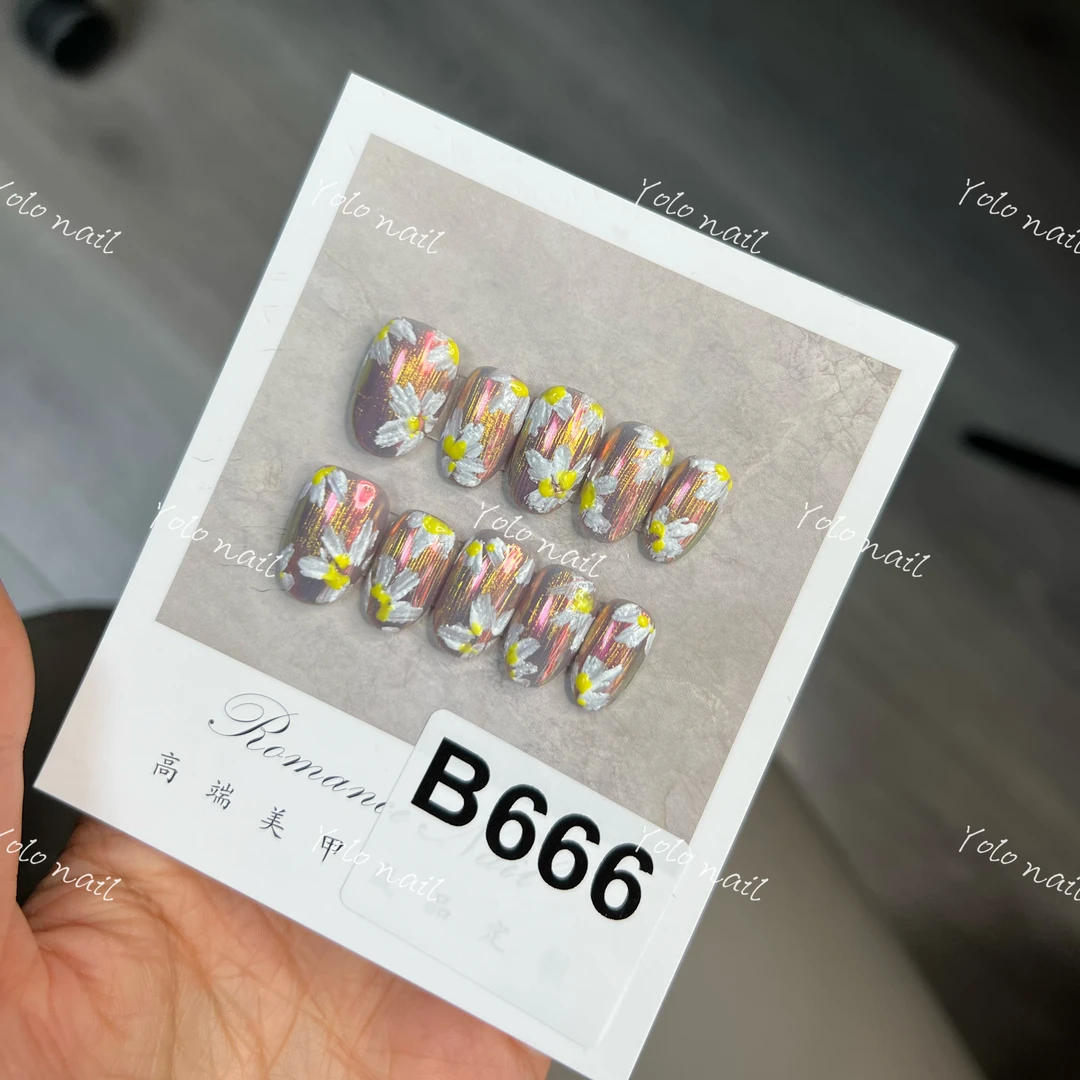B666.纯手工穿戴甲