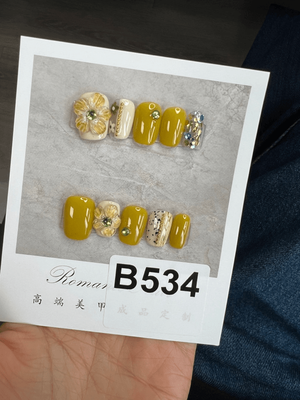 B534.纯手工穿戴甲（24）