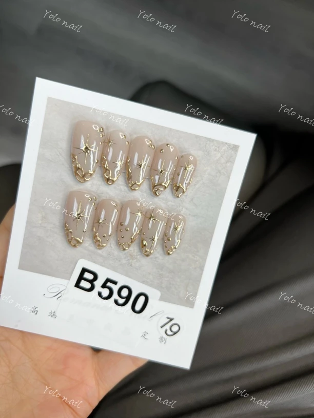 B590.纯手工穿戴甲（19）