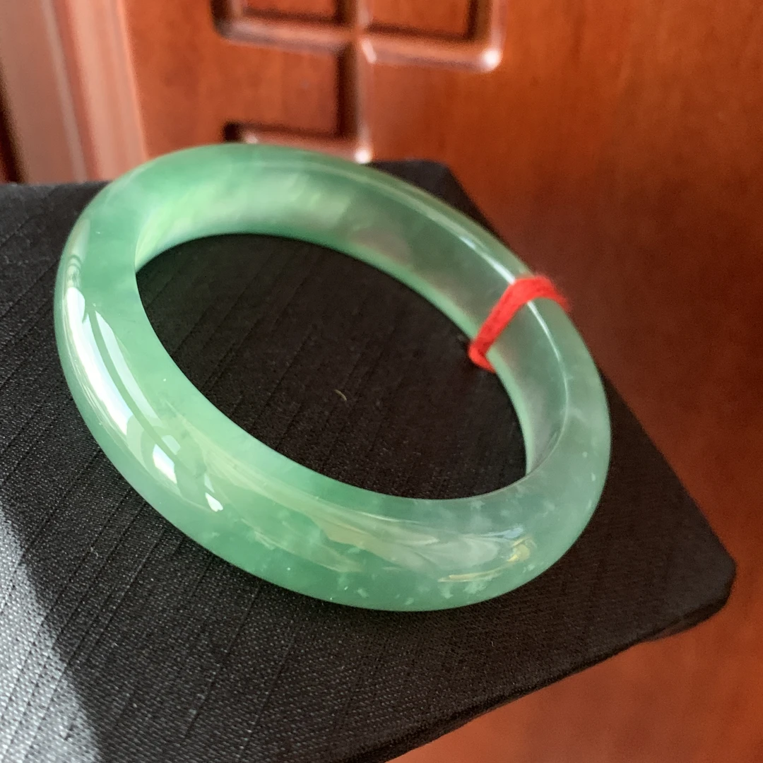 天然缅甸翡翠冰种贵妃珠宝A货 尺寸 50.3-12-7.1