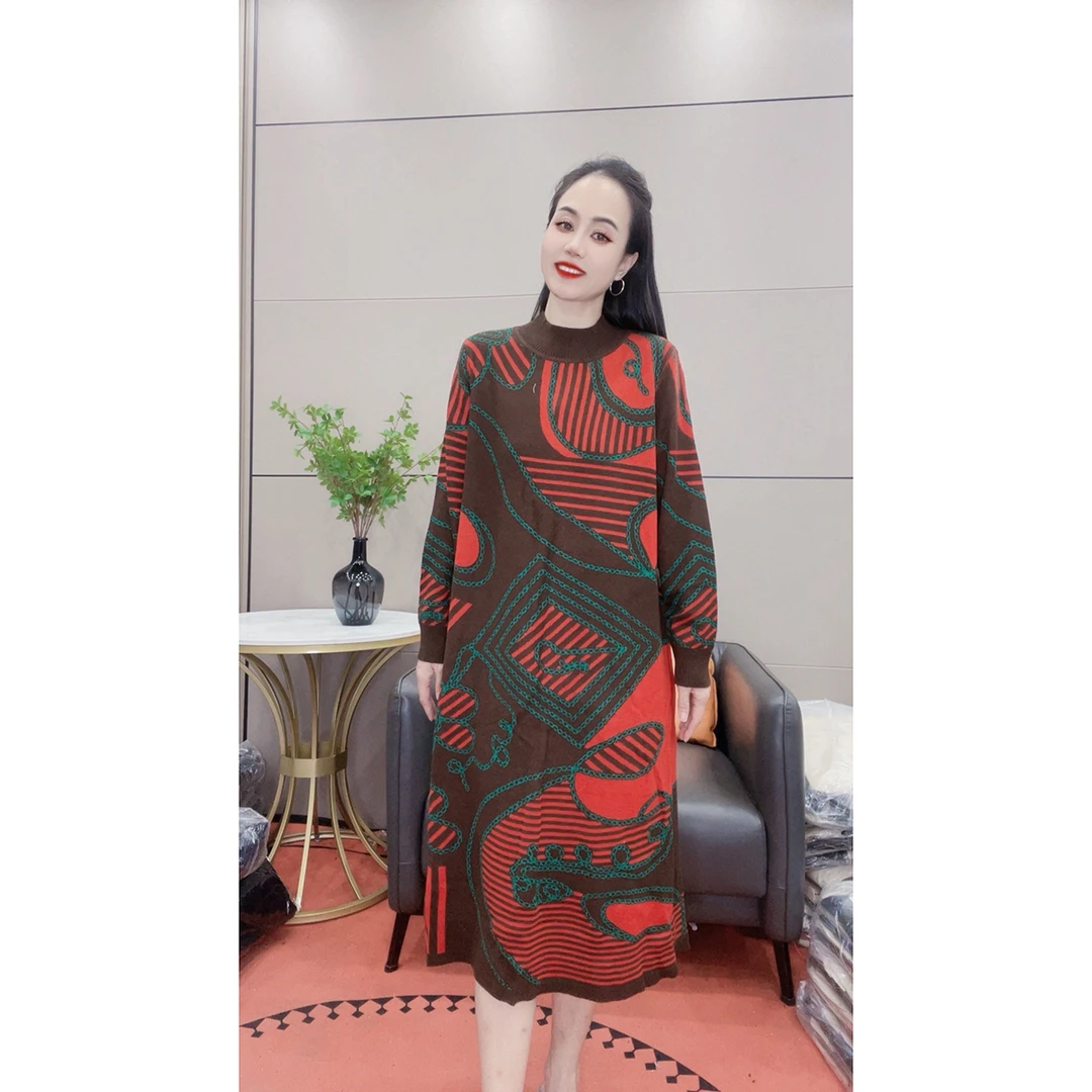 3287 针织秋冬连衣裙新款圆领宽松显瘦气质遮肉毛衣中长款打底裙