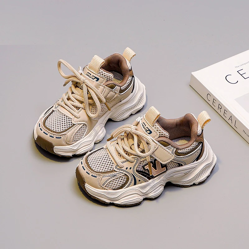 女童鞋子儿童休闲运动鞋2024新款夏款单网面轻便透气慢跑鞋412798