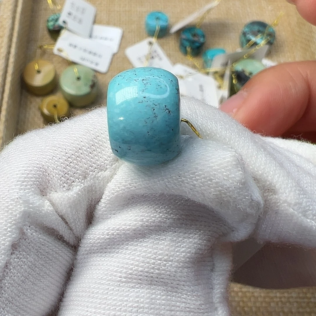 绿松石配饰未镶嵌12.1*8.8