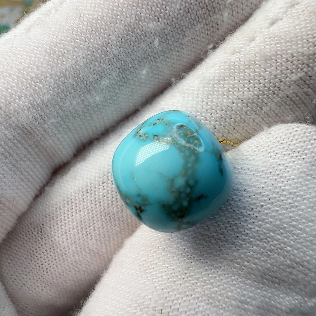 绿松石配饰未镶嵌11.7^11.1