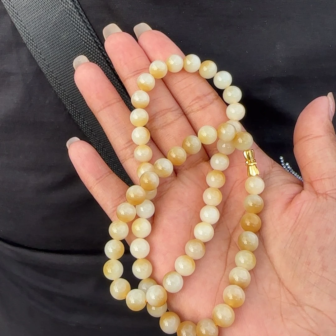 和田玉颈饰未镶嵌