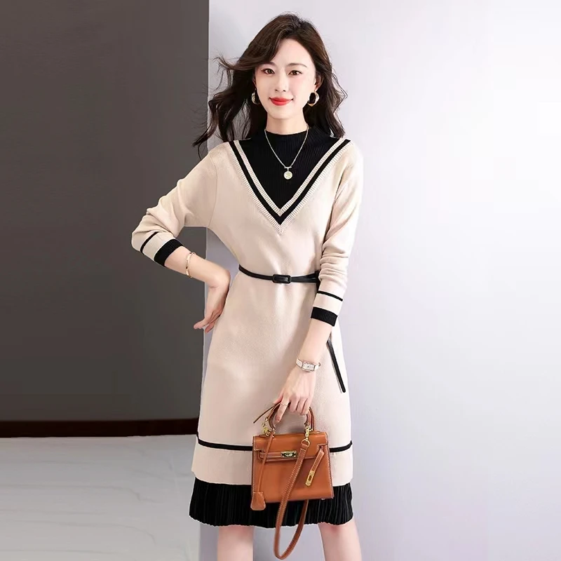 8701针织假两件腰带气质洋气时尚中长款秋冬单穿撞色针织连衣裙