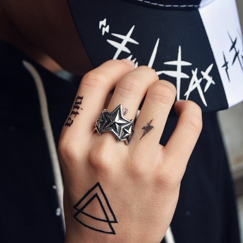 钛钢戒指 复古款男戒指嘻哈小众设计五角星潮牌冷淡风指环食指戒