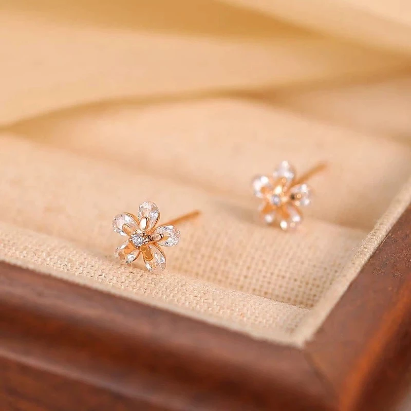 铜合金耳饰 气质轻奢时尚百搭小众简约精致小巧