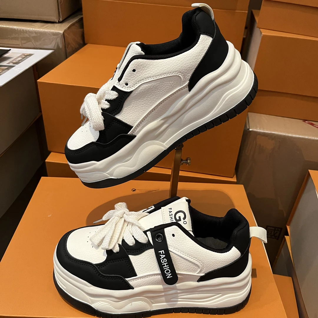 小众厚底增高百搭休闲小白鞋女2024年新款浅口平底女鞋