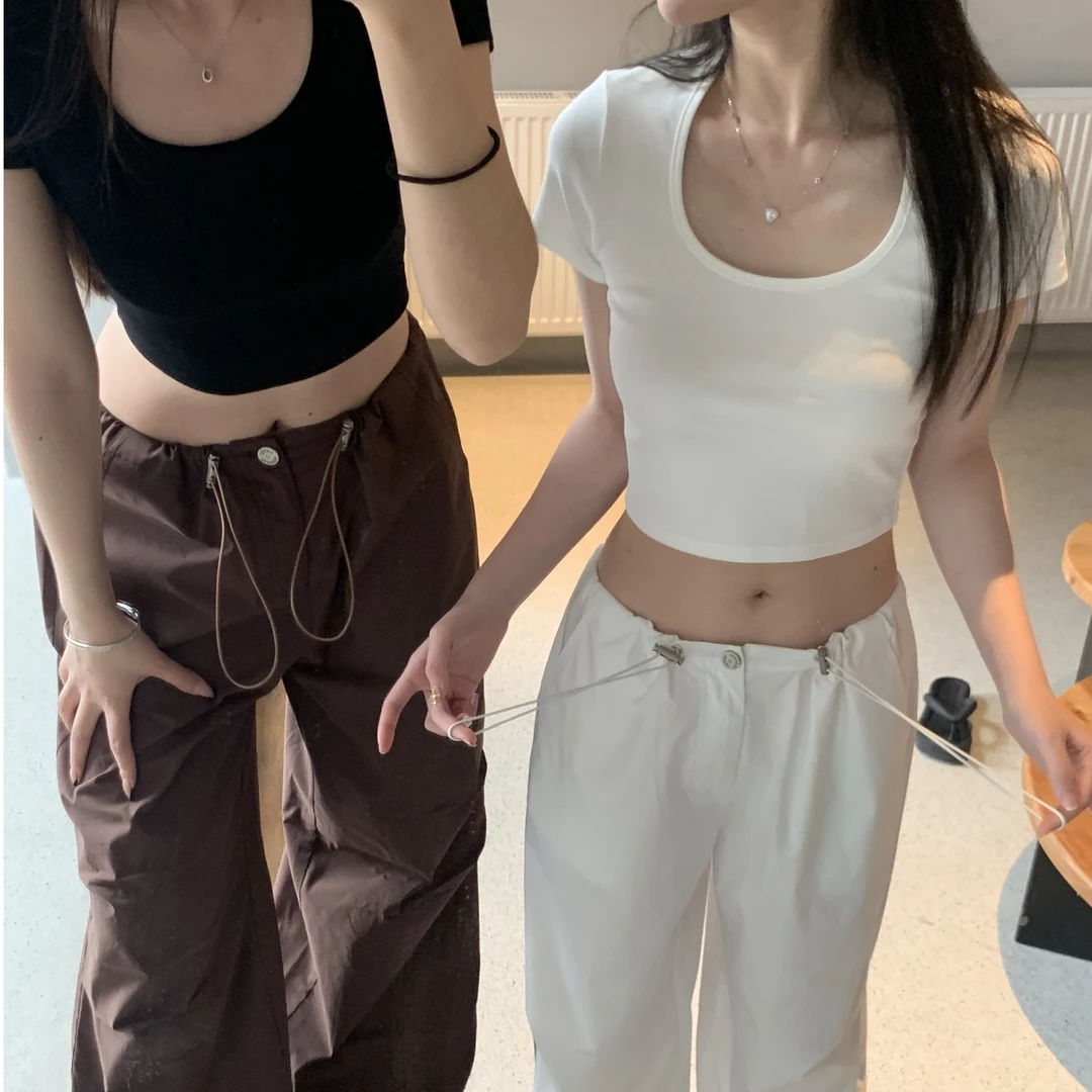 闭店清仓NO退NO换【现货】纯色大U领修身辣妹短袖