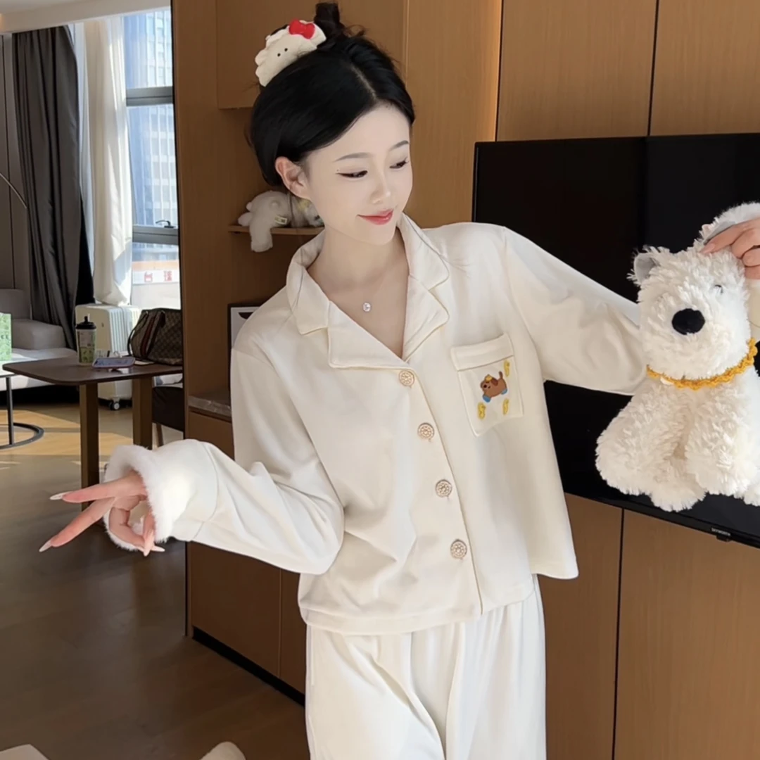 （狗狗鸭）秋冬海岛绒睡衣女气质简约保暖可爱精长袖显瘦亲肤可外穿