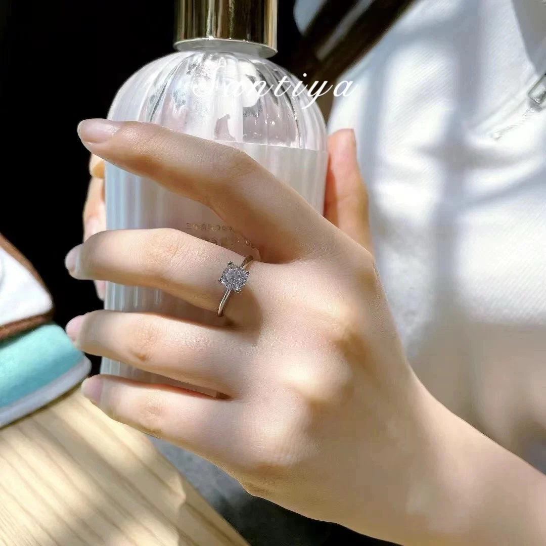 925银莫桑石戒指 T四爪｜简约经典女戒百搭0.5-5克拉结婚单钻时尚