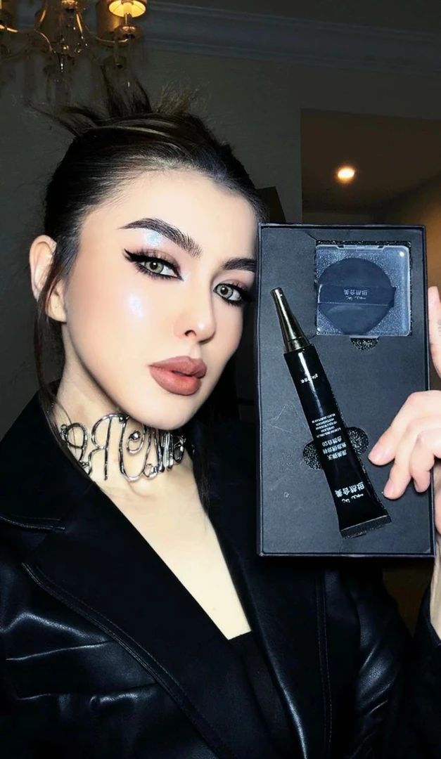 美合热坦MEHRITAN无瑕美肌学生保湿持妆粉底液拒绝卡纹妆容轻透气