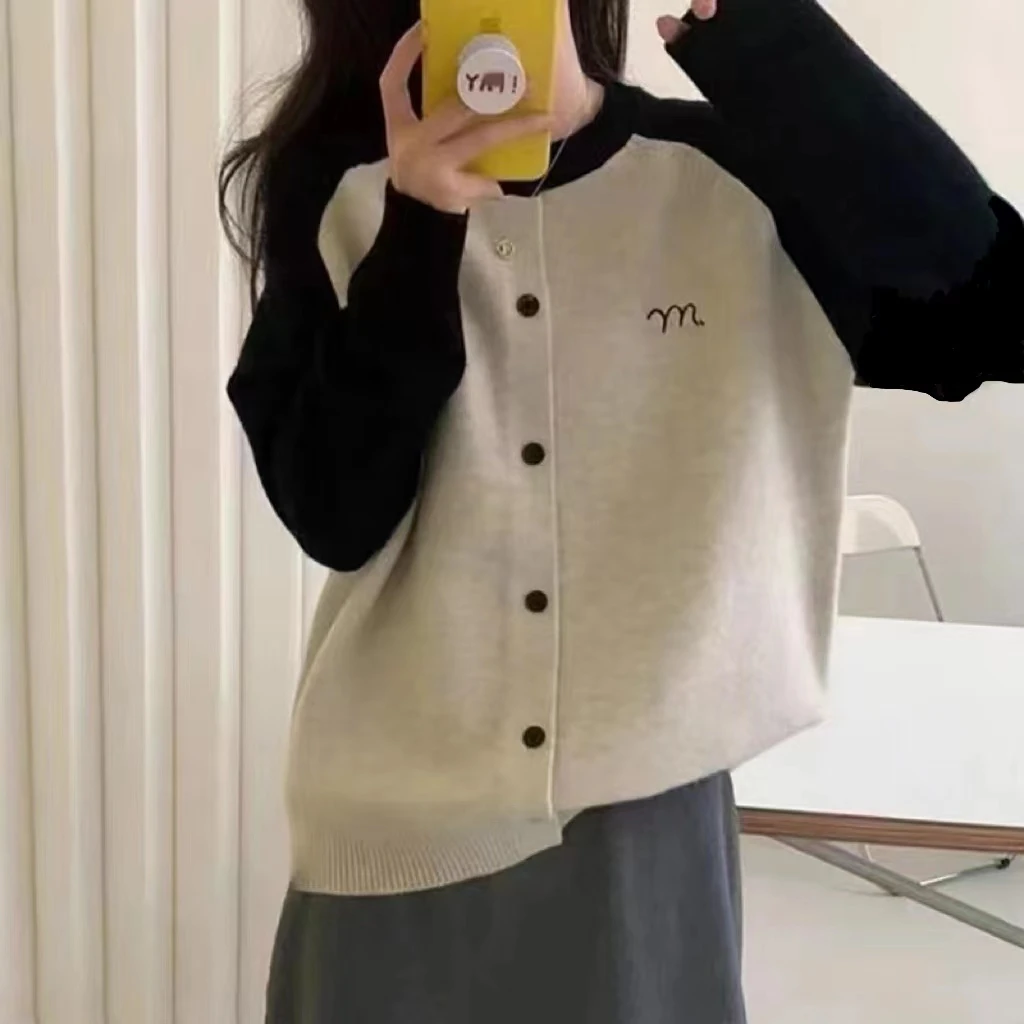 秋冬新款时尚撞色圆领兔子提花单排扣针织衫休闲外搭宽松毛衣开衫