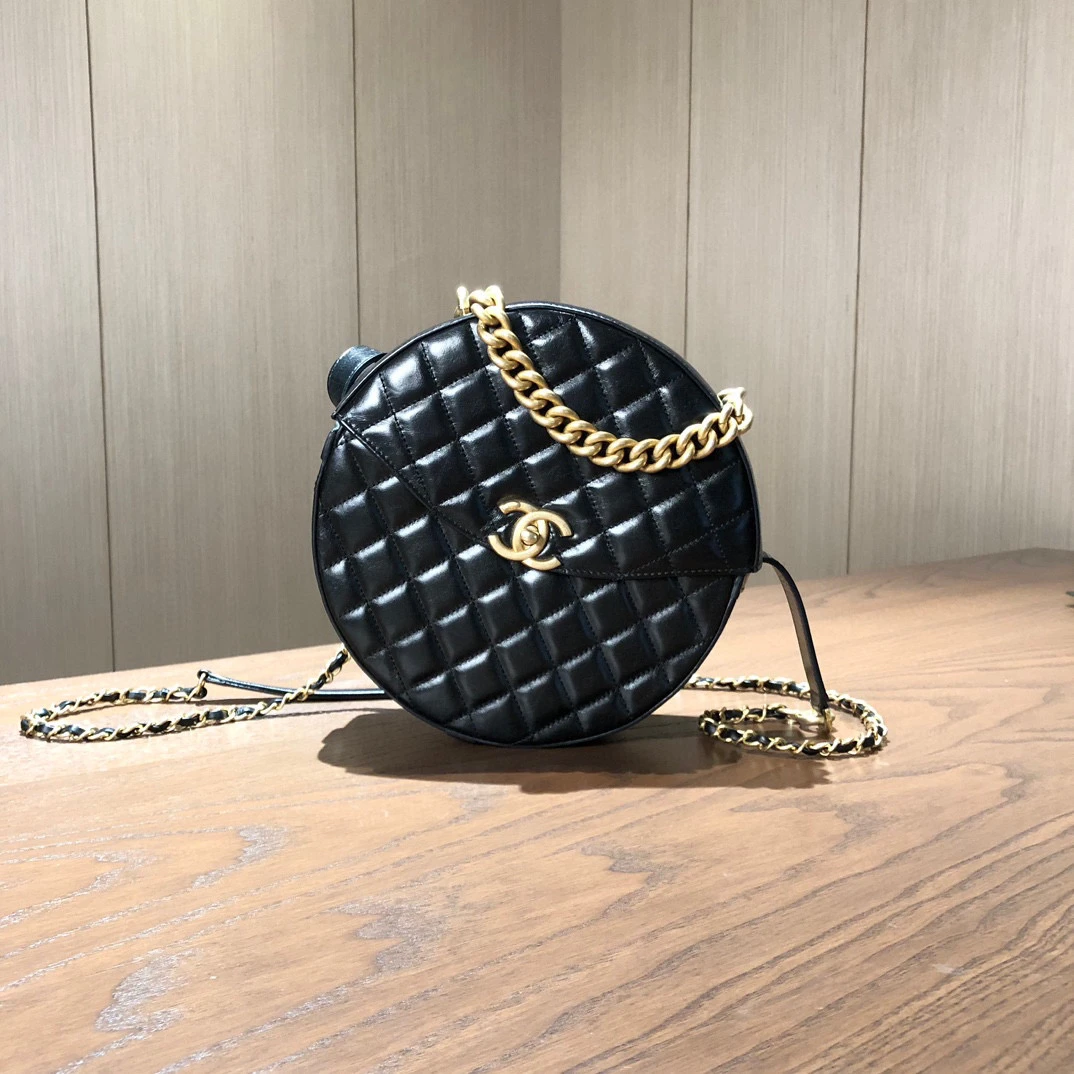 99新 Chanel/香奈儿 Chanel香奈儿 圆饼包 25开 尺寸21x22 xr