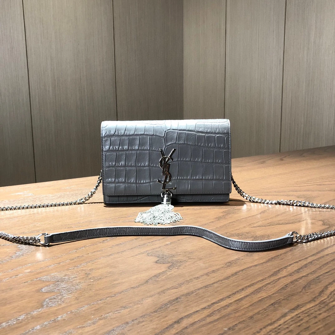 99新 YSL/圣罗兰 YSL圣罗兰 鳄鱼压纹流苏包 尺寸19×13