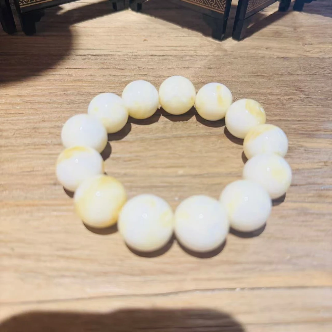 骨瓷白老蜜蜡手串甄选