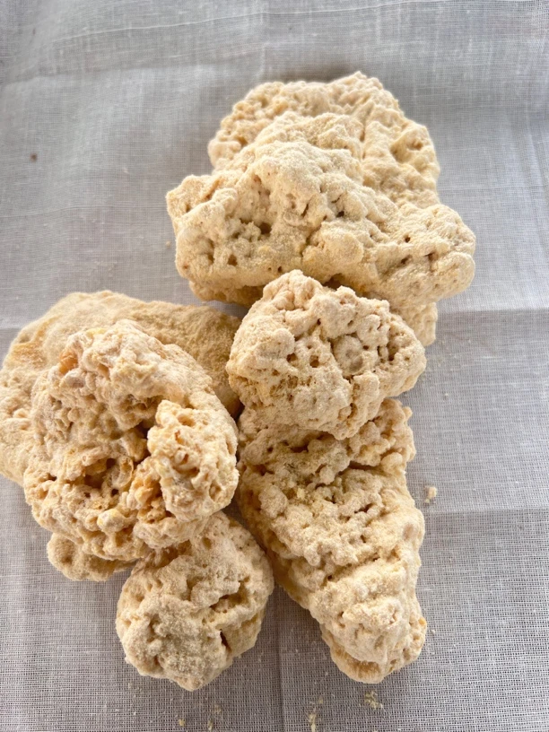 现山收FWT百里找山货滋补蜂王