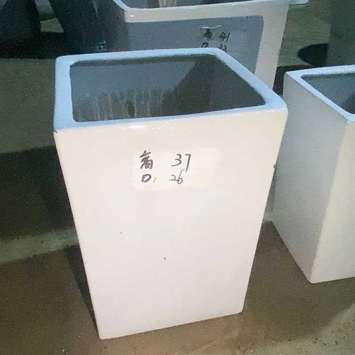 陶瓷20CM(含)-50CM(不含)高度37口径26微瑕中号