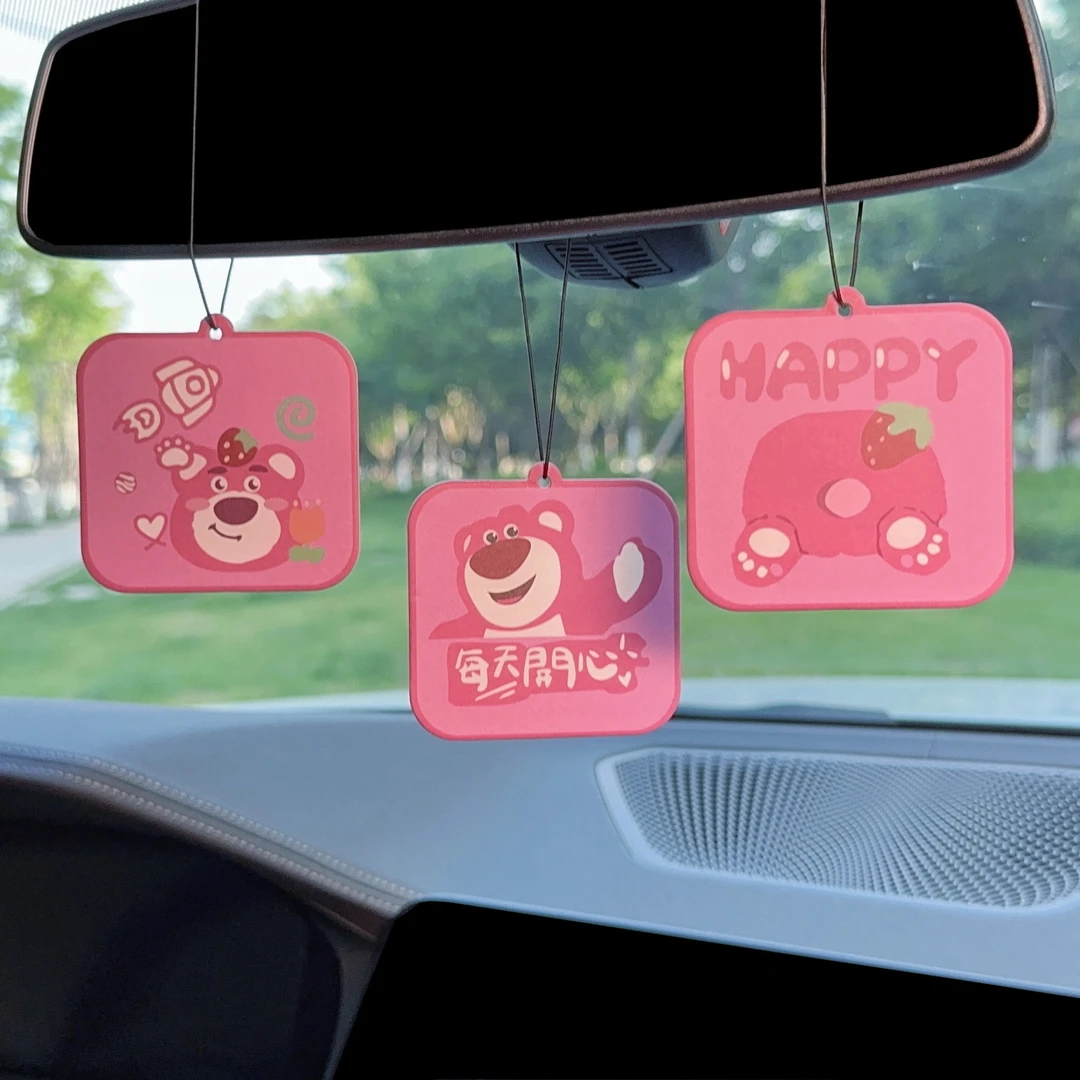 【新疆包邮】6片装草莓熊车载香熏片可爱车载薰香车内香水卡通挂饰