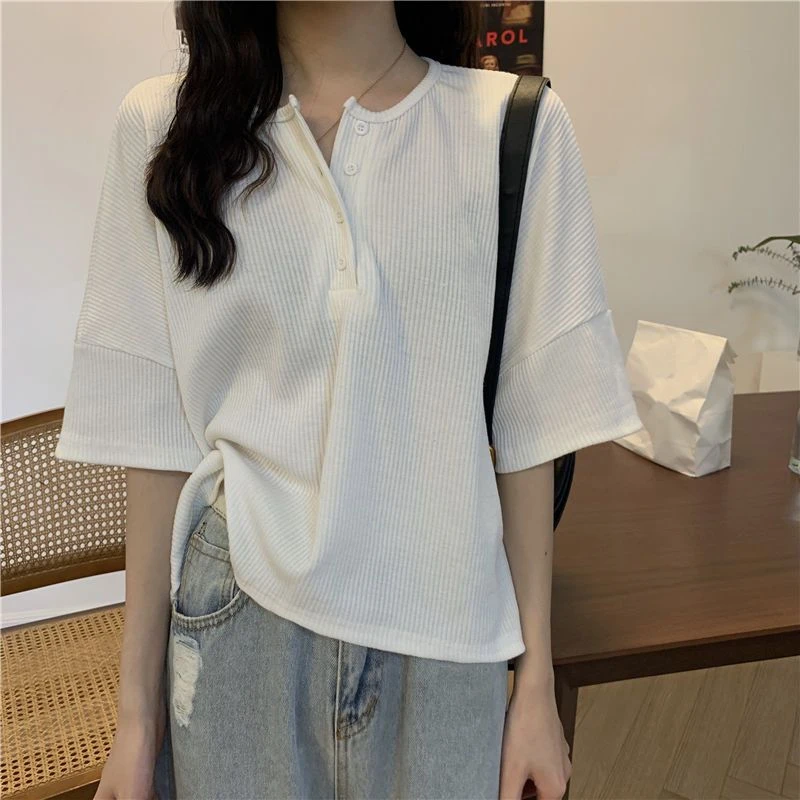 正肩短袖T恤女夏季新款宽松休闲韩版薄款纽扣设计感小众百搭上衣