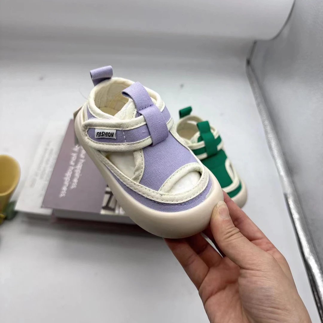 52005/6儿童三色舒适学步鞋