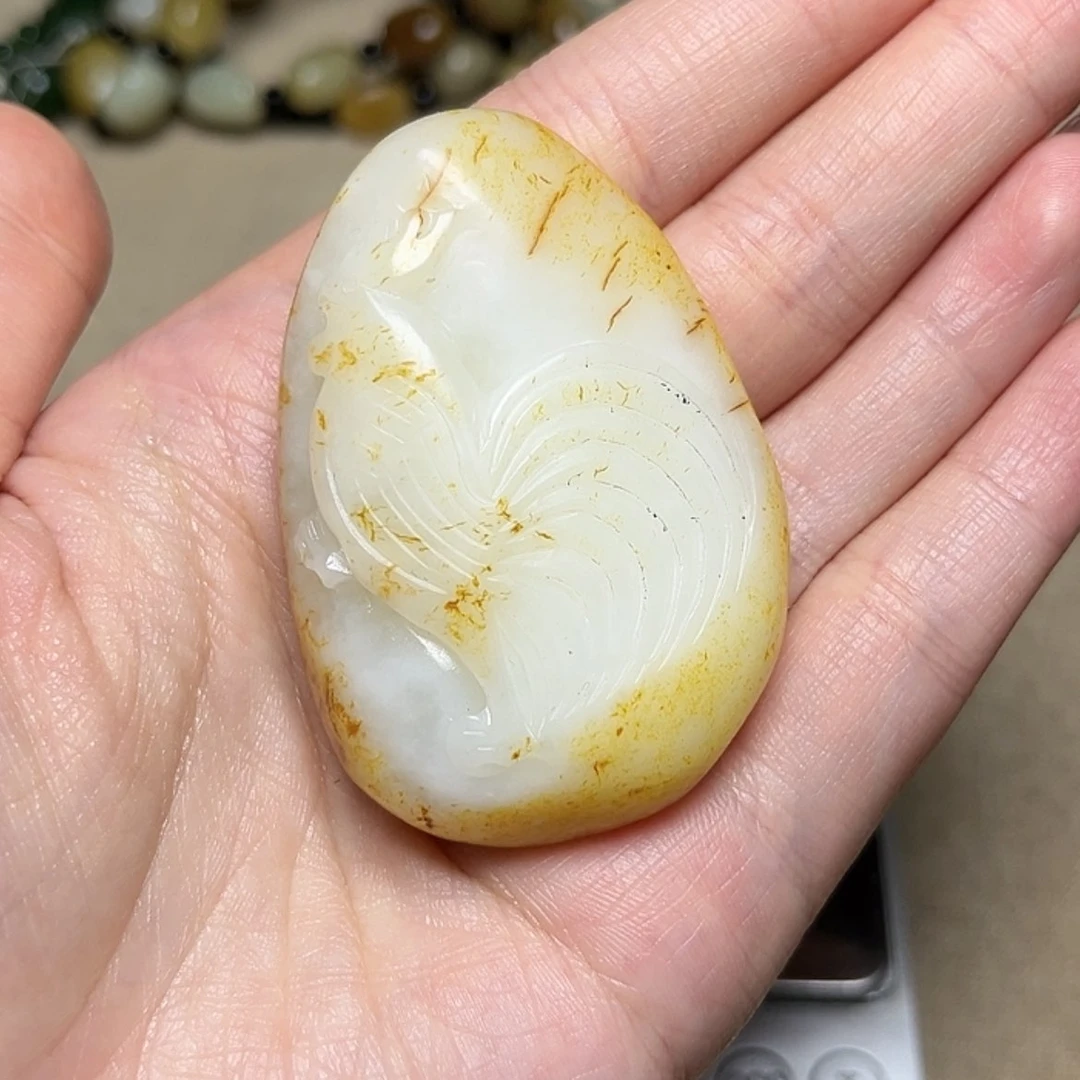 【闪购商品】和田玉(糖玉)颈饰未镶嵌