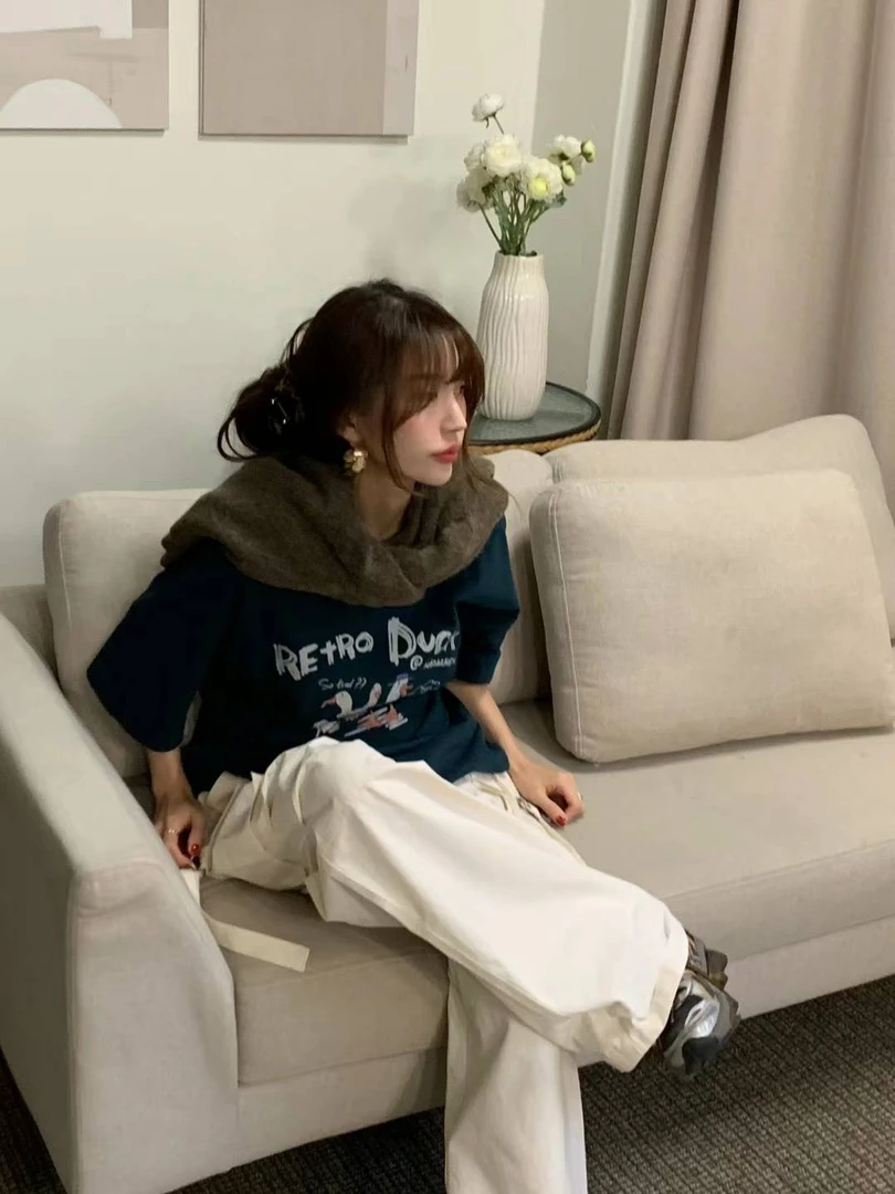 bertha 长发小姐姐 新款大鹅厚短袖