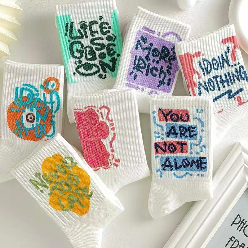 袜子女长袜ins潮高颜值炸街秋款百搭学生运动高颜值白色长筒袜子