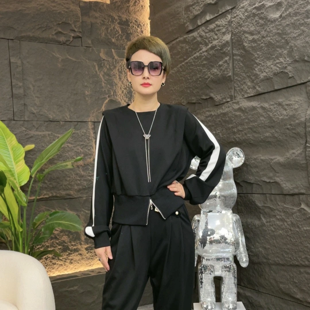 圆领卫衣2025秋季时尚韩版休闲简约宽松白色长袖潮流纯色百搭上衣