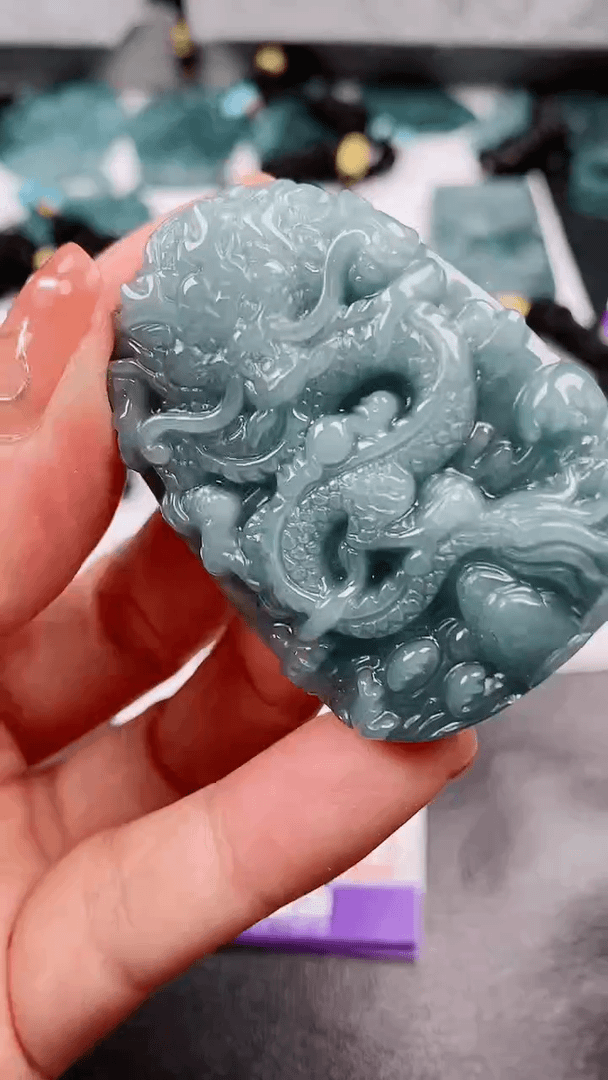 【闪购商品】翡翠颈饰未镶嵌