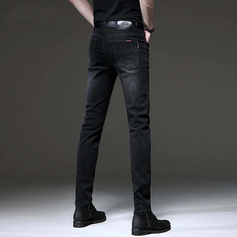 秋冬新款高端黑色牛仔裤男款时尚韩版潮流耐磨修身小脚弹力休闲裤