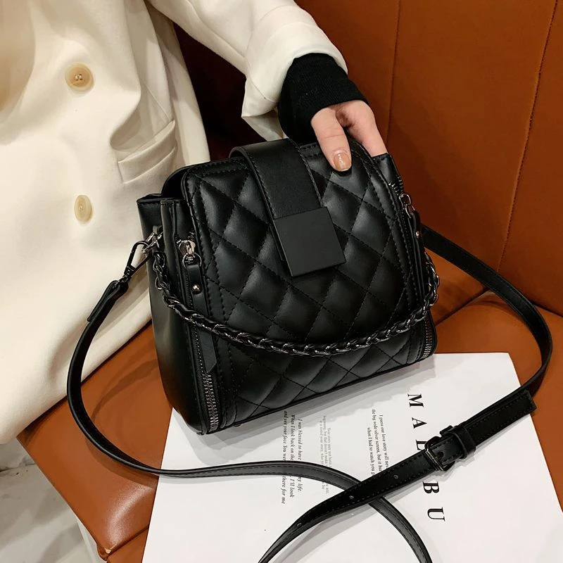 秋冬菱格小包包女2020新款韩版网红时尚水桶包百搭ins单肩斜挎包