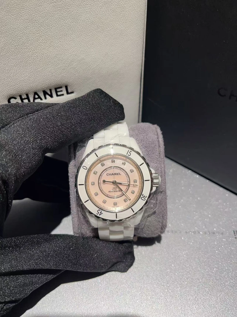 99新 Chanel/香奈儿 38盘J12粉贝母盘钻刻机械腕表/梦一专属