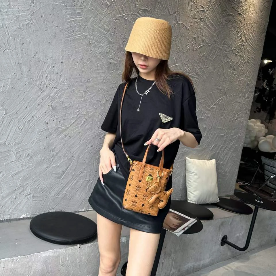 手机包芭尼熊专柜正品气质轻奢时尚百搭女士经典单肩肩包洋气新款