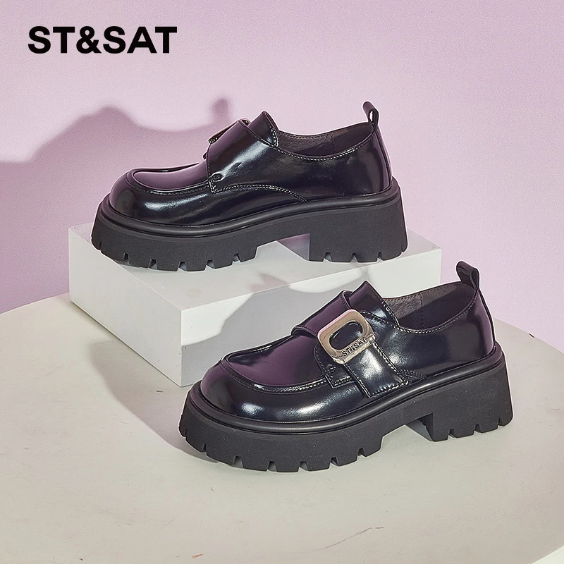 星期六经典学院风搭扣乐福鞋SSC11120A9