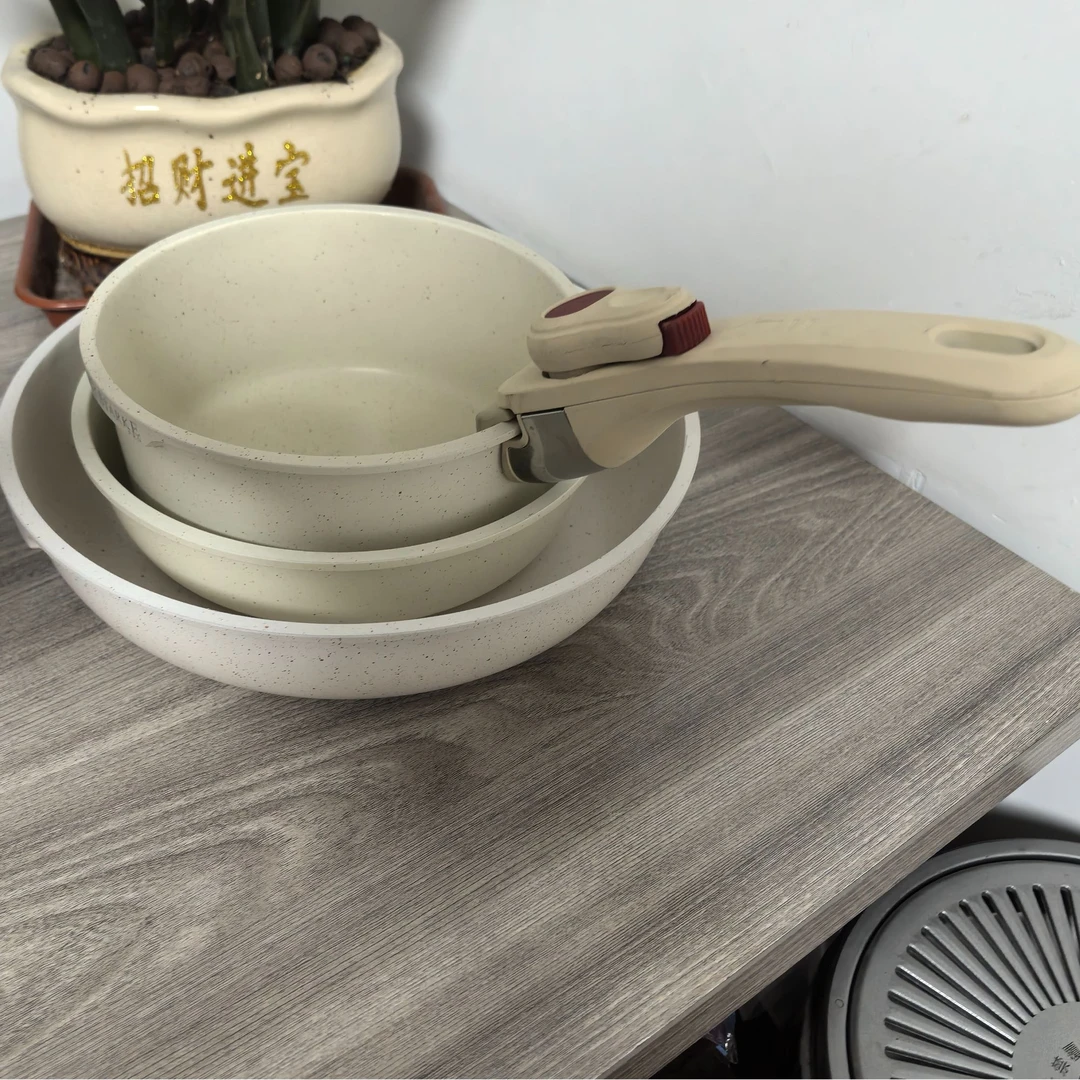 白色三件套锅胚带1个手柄26煎锅+20煎锅+18奶锅多功能料理锅微瑕
