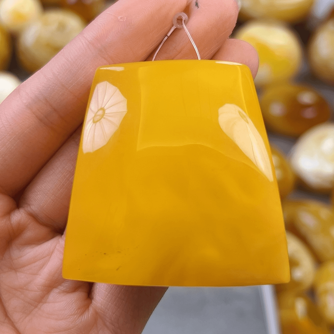 琥珀裸石未镶嵌蜜蜡