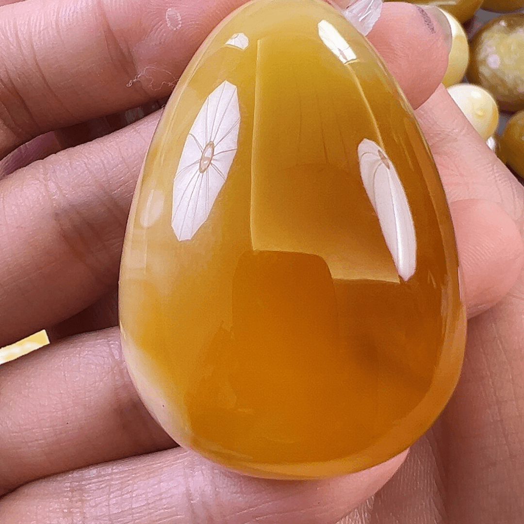 琥珀颈饰未镶嵌蜜蜡