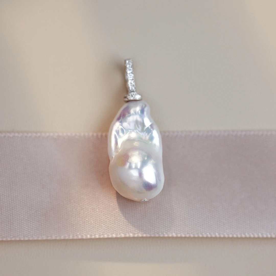 链子925银 【顶姐饰品】小众高级感光泽鱼尾巴洛克吊坠项链DD 8425