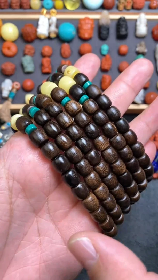 【闪购商品】蜜蜡珠宝奇石未镶嵌9m沉香手串多样性发货发其一