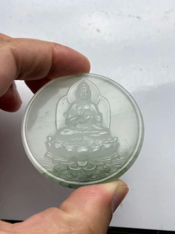 精美新疆天山翠观音吊坠