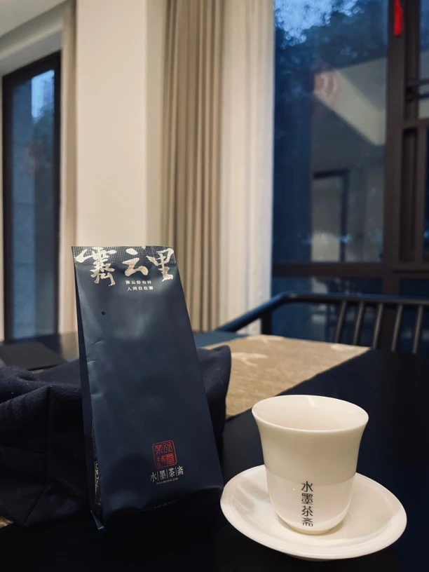 霁云里（武夷山碧石岩肉桂）