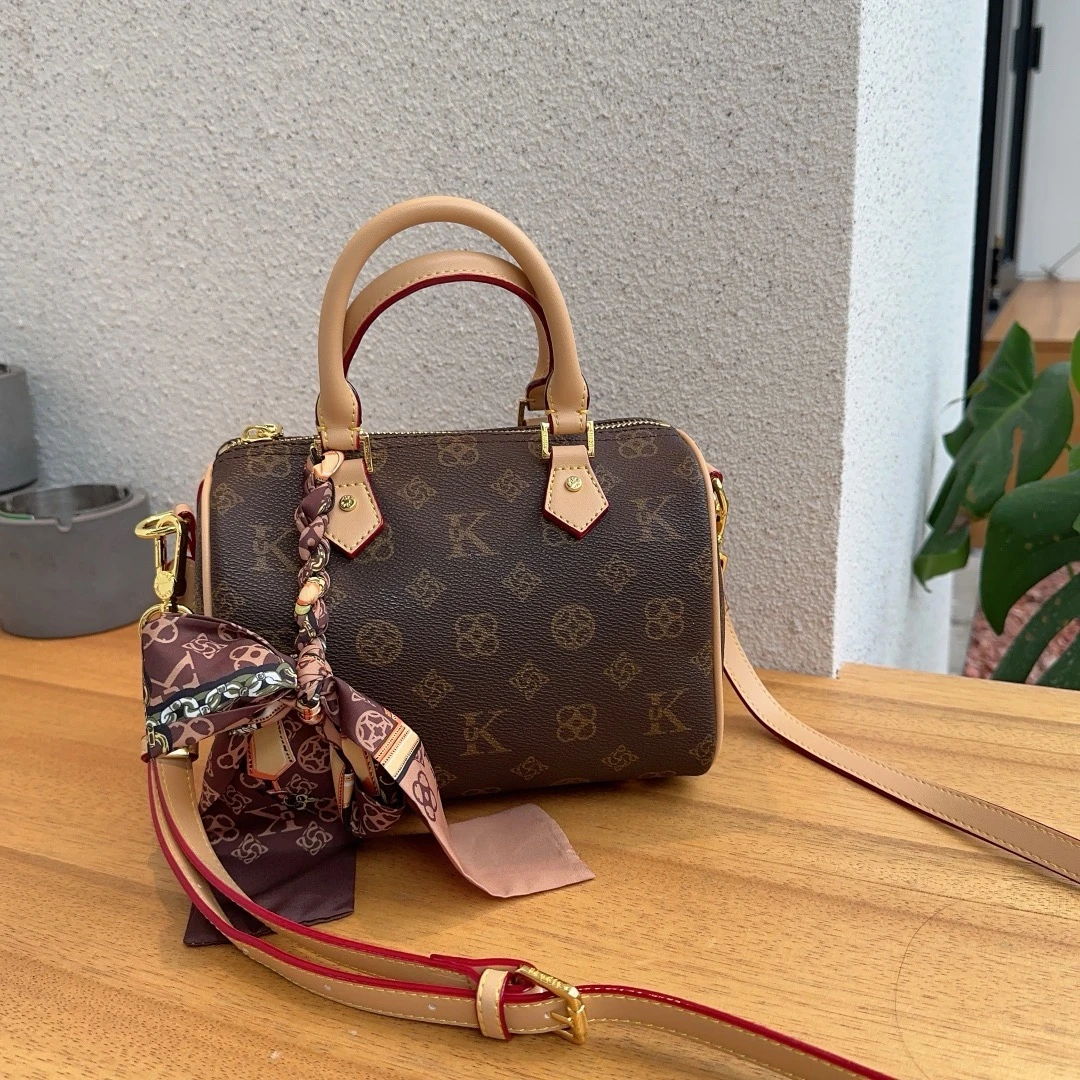 枕头包20厘米气质轻奢时尚百搭女士波士顿单肩肩包饺子枕头包