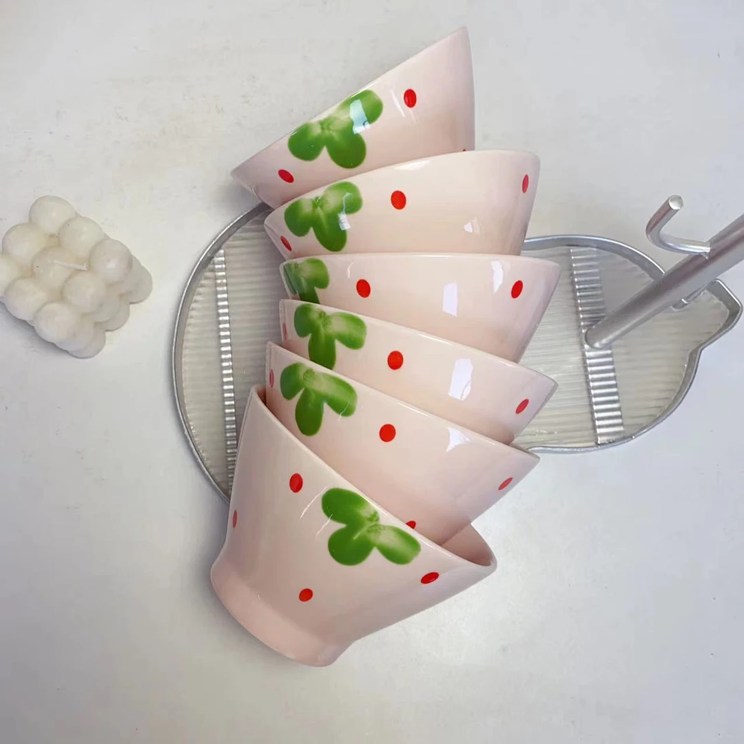 345 手绘奶油草莓斗笠5英寸米饭碗套装