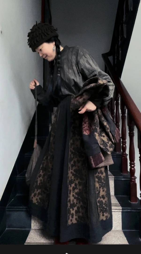 ZUO AN MI XIANG/左岸迷香左岸迷香羊毛拼片半裙