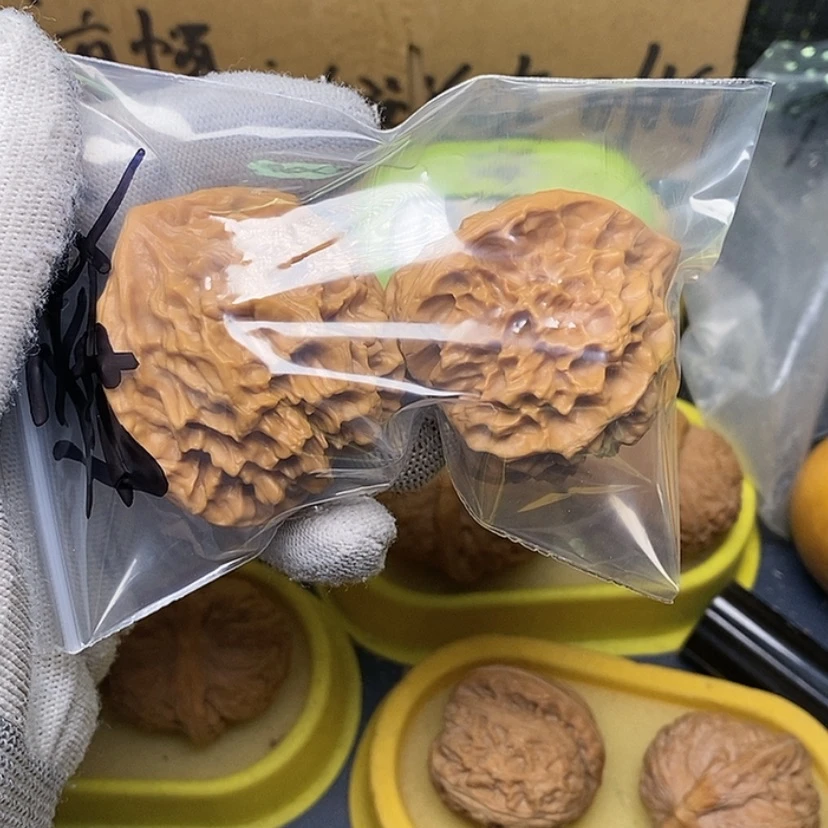 【闪购商品】桃核把件挥*