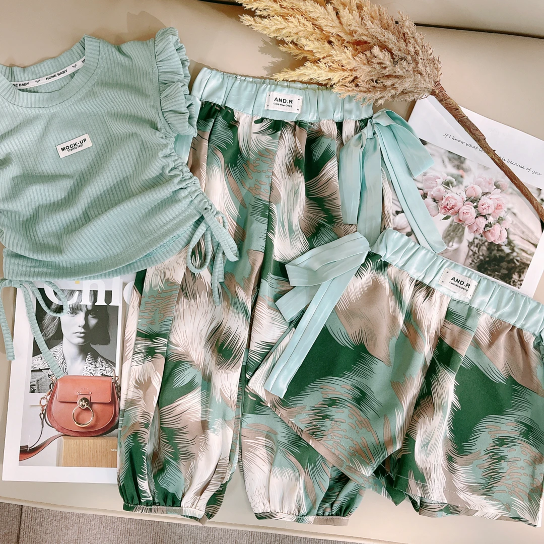 女童碎花无袖阔腿裤套装2024夏款中小童凉爽背心束脚裤娃娃衫冰丝