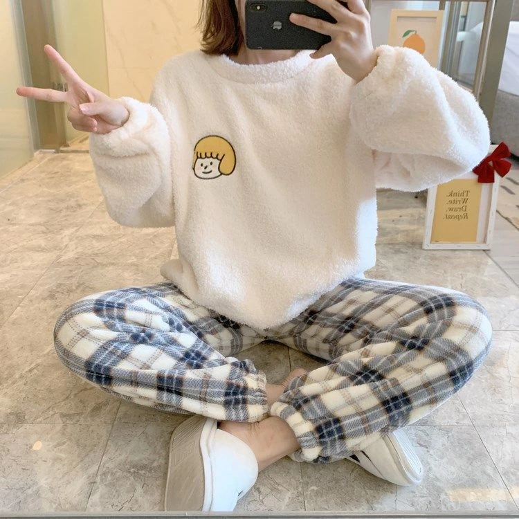 珊瑚绒睡衣女秋冬加厚加绒长袖套毛绒家居服大码少女宽松学生in可